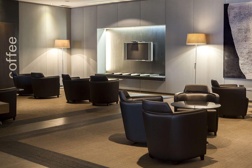 Ac Hotel Oviedo Forum By Marriott Екстериор снимка