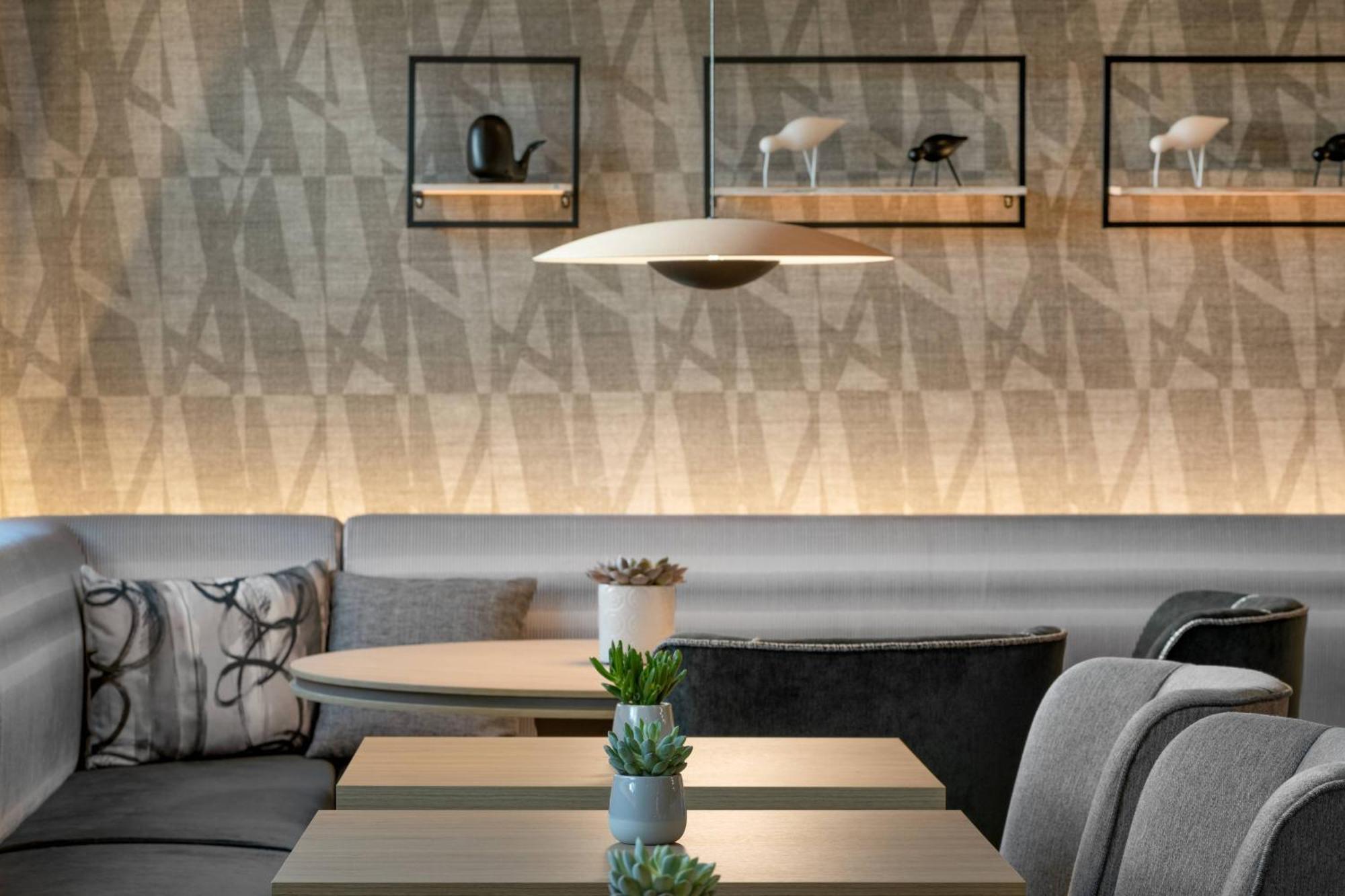Ac Hotel Oviedo Forum By Marriott Екстериор снимка
