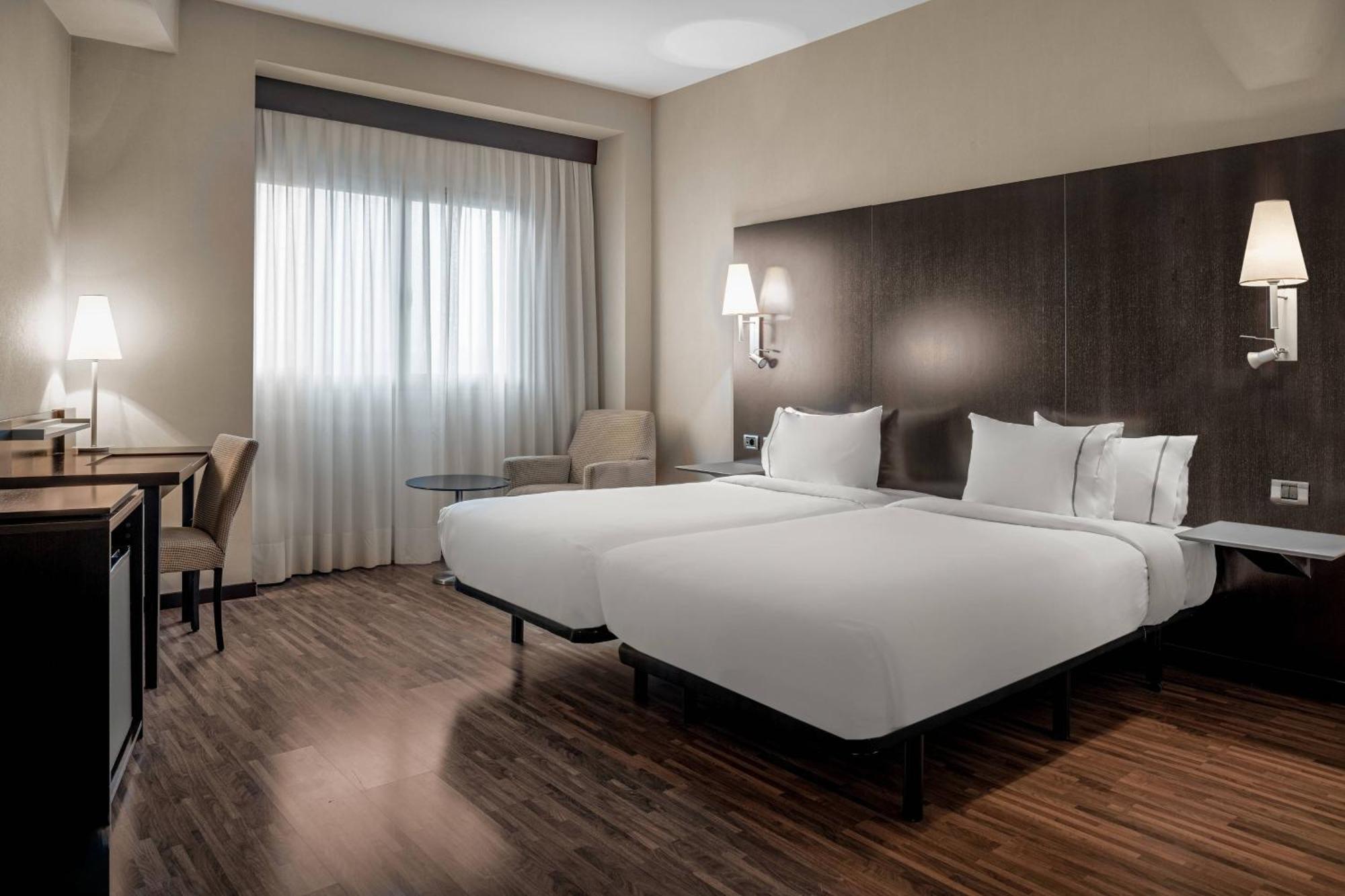 Ac Hotel Oviedo Forum By Marriott Екстериор снимка