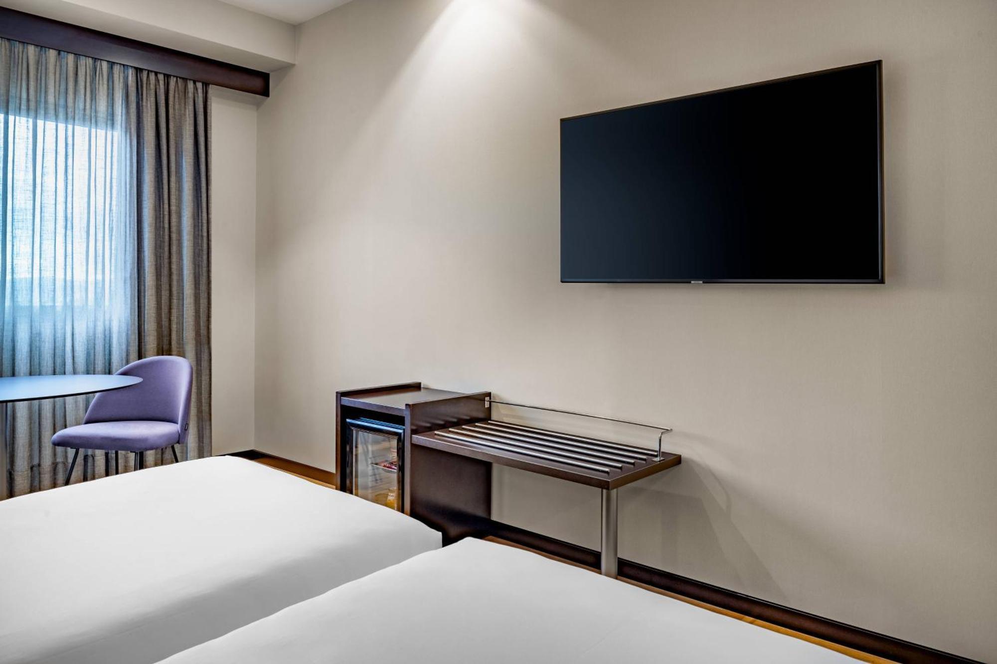Ac Hotel Oviedo Forum By Marriott Екстериор снимка