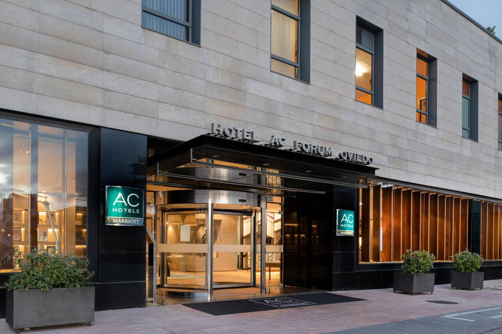 Ac Hotel Oviedo Forum By Marriott Екстериор снимка