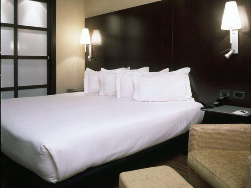 Ac Hotel Oviedo Forum By Marriott Екстериор снимка